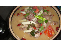 重慶聚合魚餐飲滋補牛尾煲