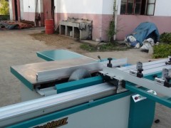 供應(yīng)【圖】青島優(yōu)質(zhì)可調(diào)角度圓棒導(dǎo)軌推臺鋸生產(chǎn)商