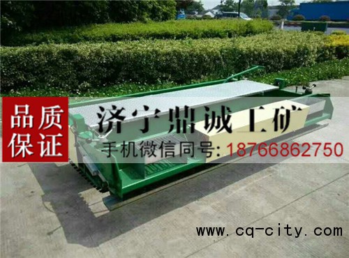 10 塑膠跑道攤鋪機(jī) (4)