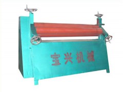 減少三輥卷板機(jī)撓變的方法