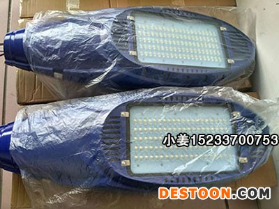 朔州抱箍太陽能路燈哪個廠家有多少錢一套