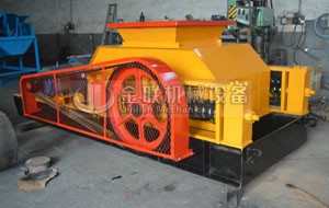 雙齒輥破碎機承載行業綠色希望wsh347