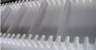 PVC擋板裙邊生產線輸送帶，pvc傳送帶