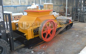 雙齒輥破碎機以創新為基石站穩市場dih489