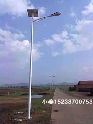 忻州鋰電池太陽能路燈哪個廠家有賣多少錢